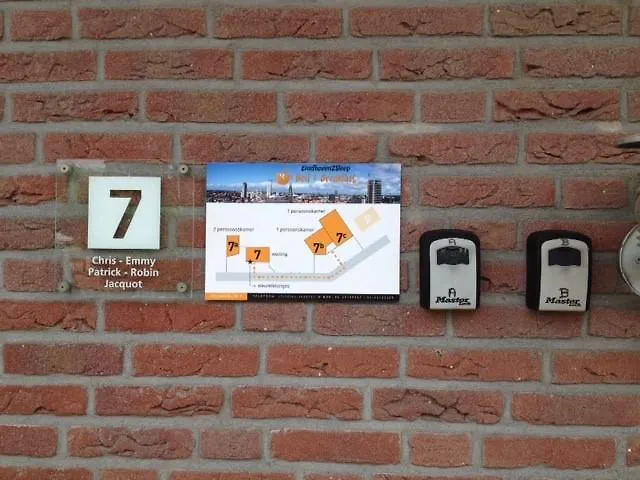 Eindhoven 2 Sleep-1