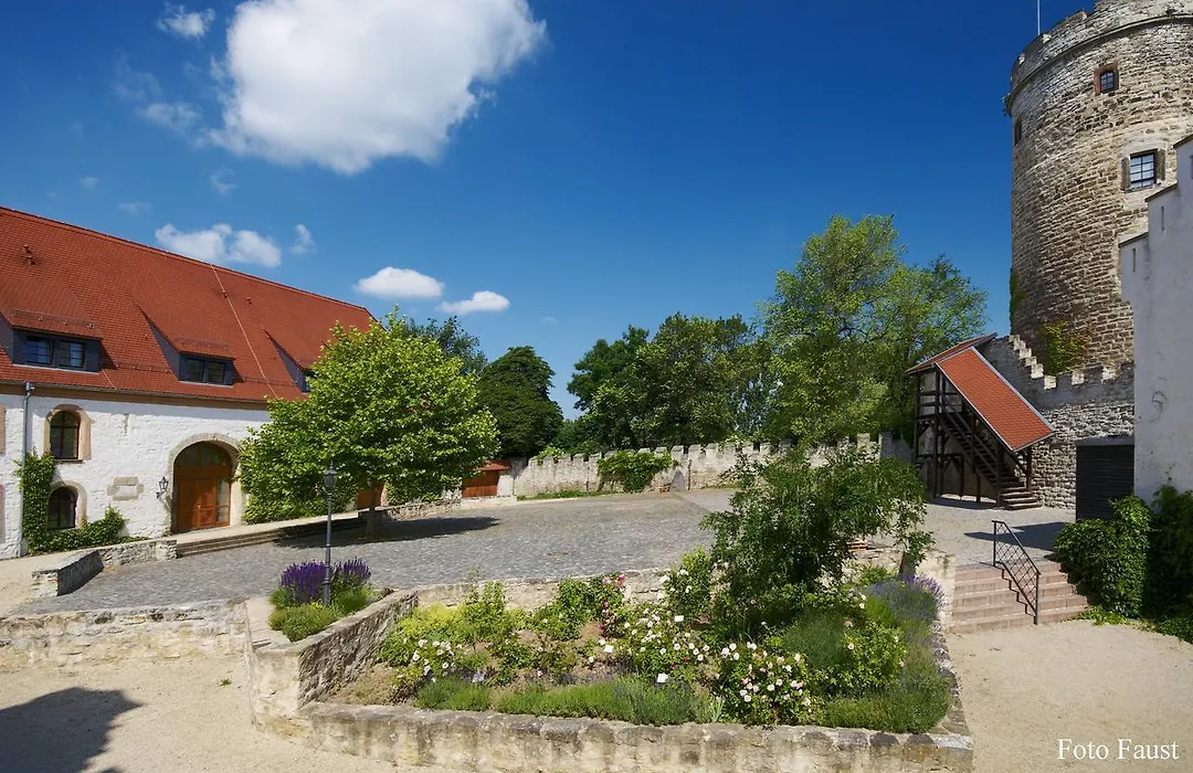 Schlosshotel Schkopau-1
