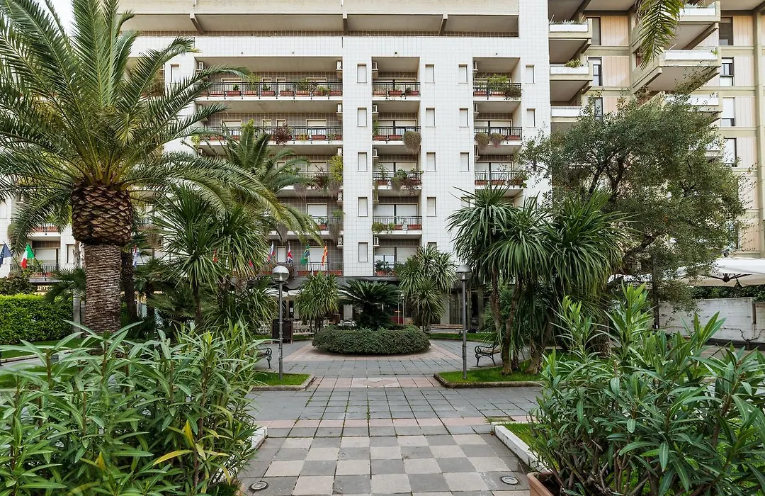 Rondo' Hotel-1