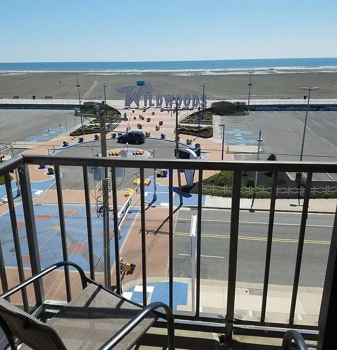 Newport Beach Resort-1