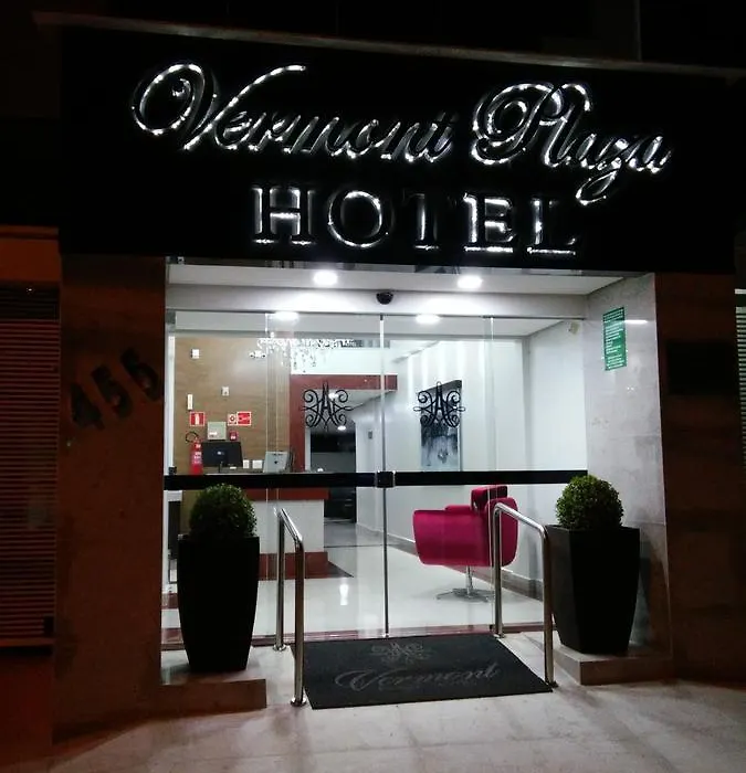 Vermont Plaza Hotel-1