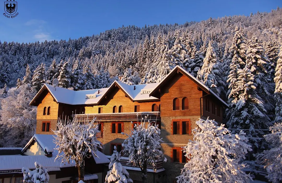 Hotel Tirolo-1