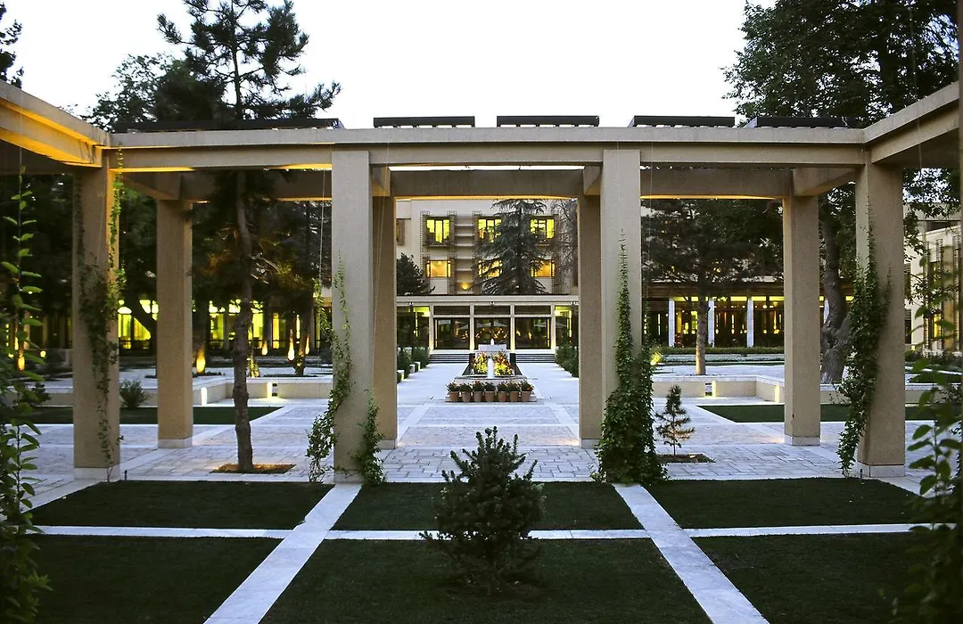 Kabul Serena Hotel-1