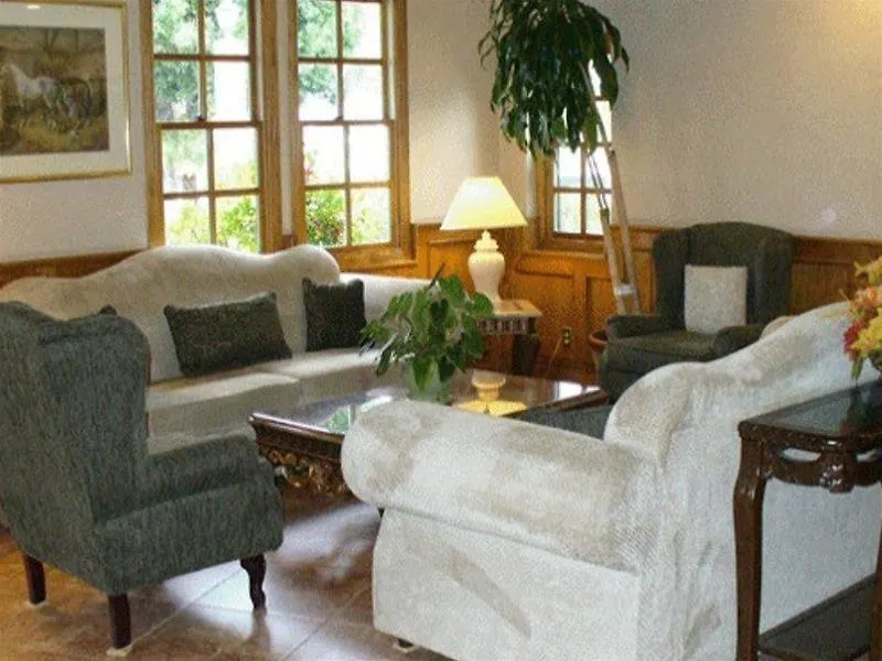 The Santa Anita Inn-1