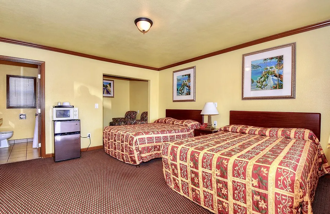 Bayside Inn-1