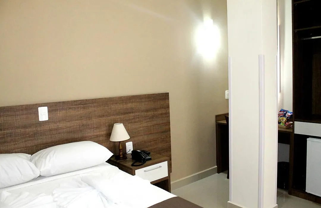 Avare Plaza Hotel Plus-1