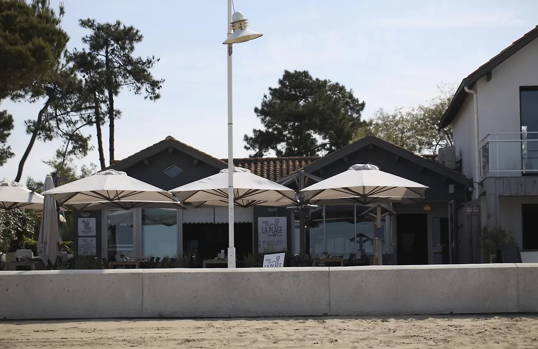 Dormir sur la Plage-1