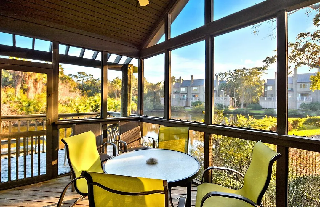 4585 Parkside Villa-1