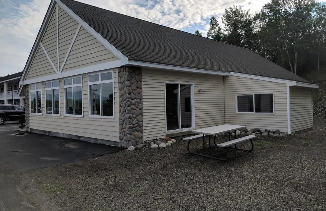 Rangeley Saddleback Inn-1