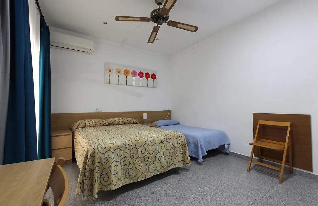 Hostal L'Alba-1