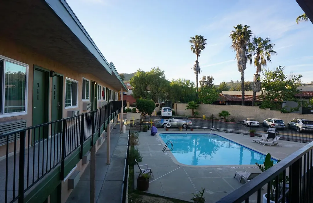 Americas Best Value Inn Thousand Oaks-1
