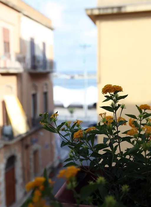 B&B La Terrazza Sul Porto-1