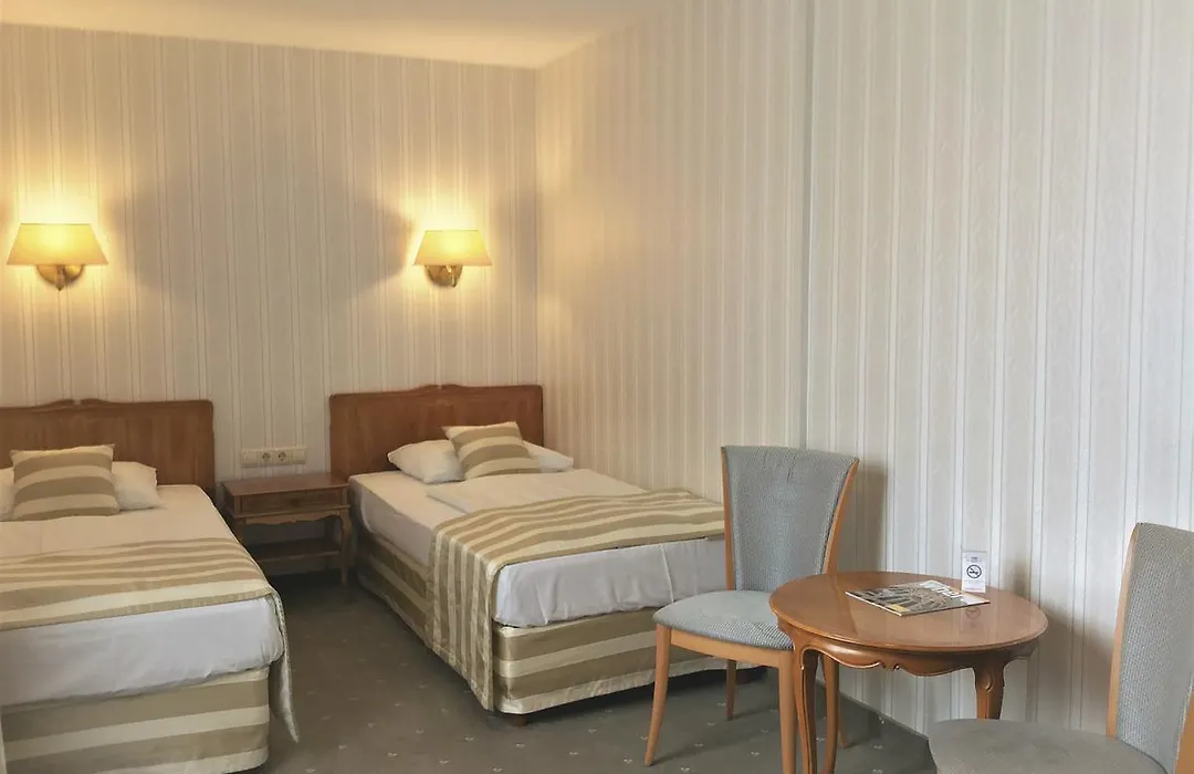 Danubius Hotel Gellert-1