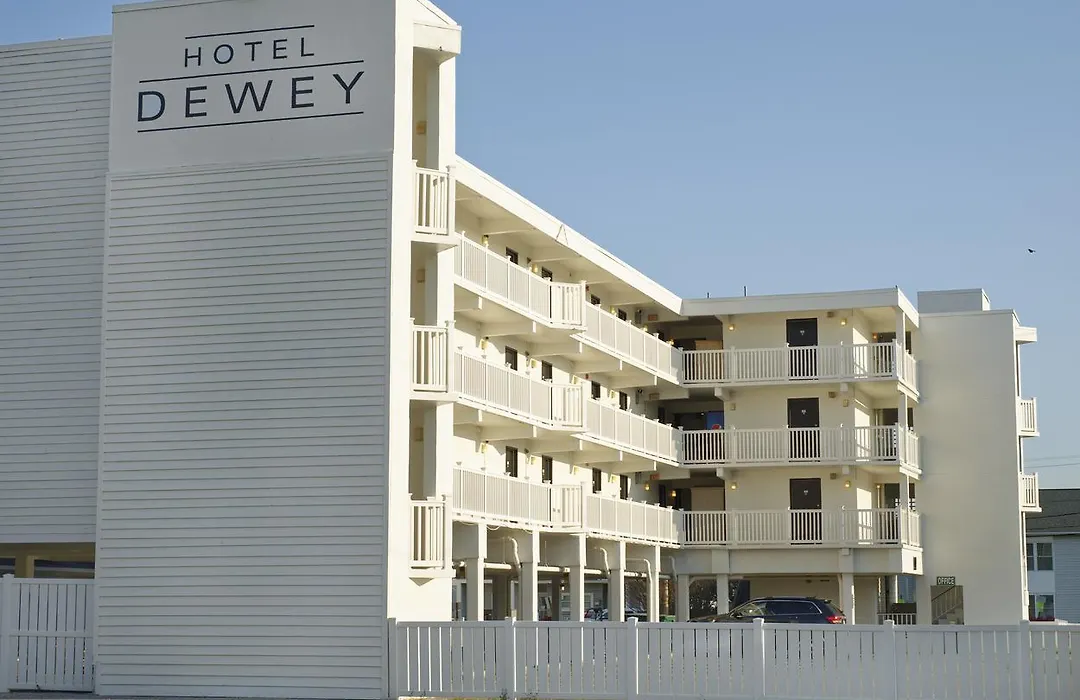 Hotel Dewey-1