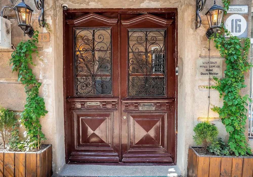 Doors Meidan Design Hotel-1