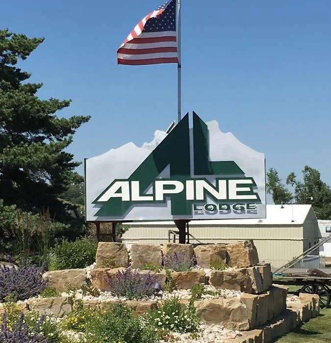Alpine Lodge-1
