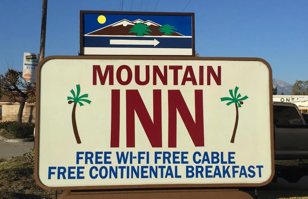 Mountain Inn-1