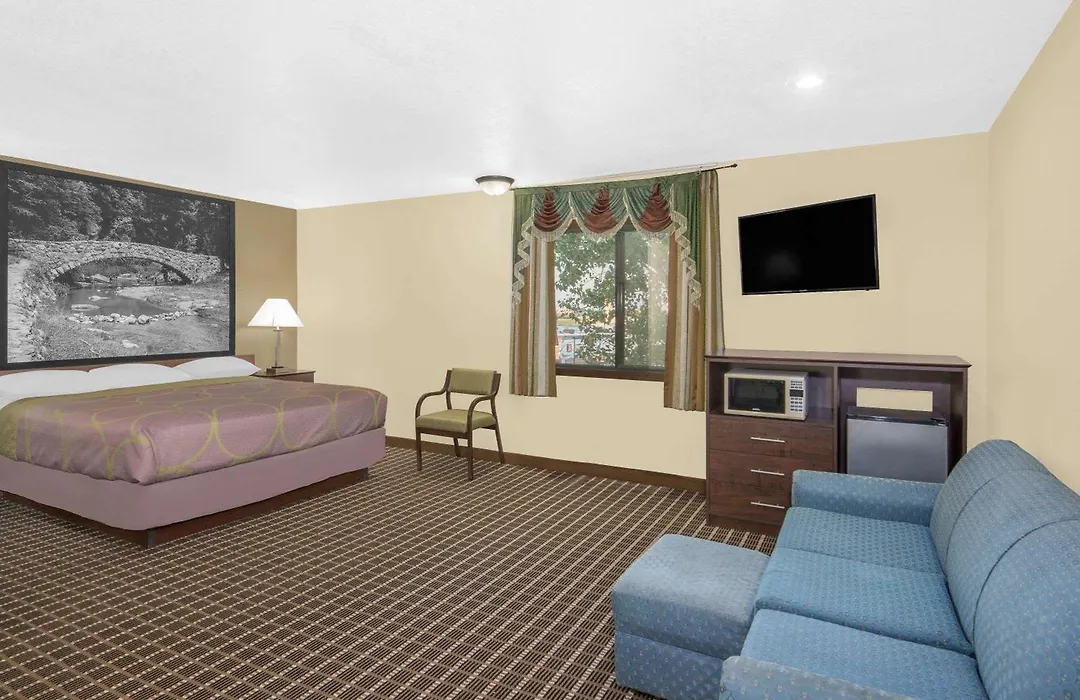 Super 8 By Wyndham Webster City Ia-1
