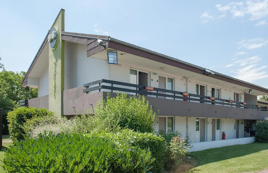 B&B HOTEL Corbeil-Essonnes-1