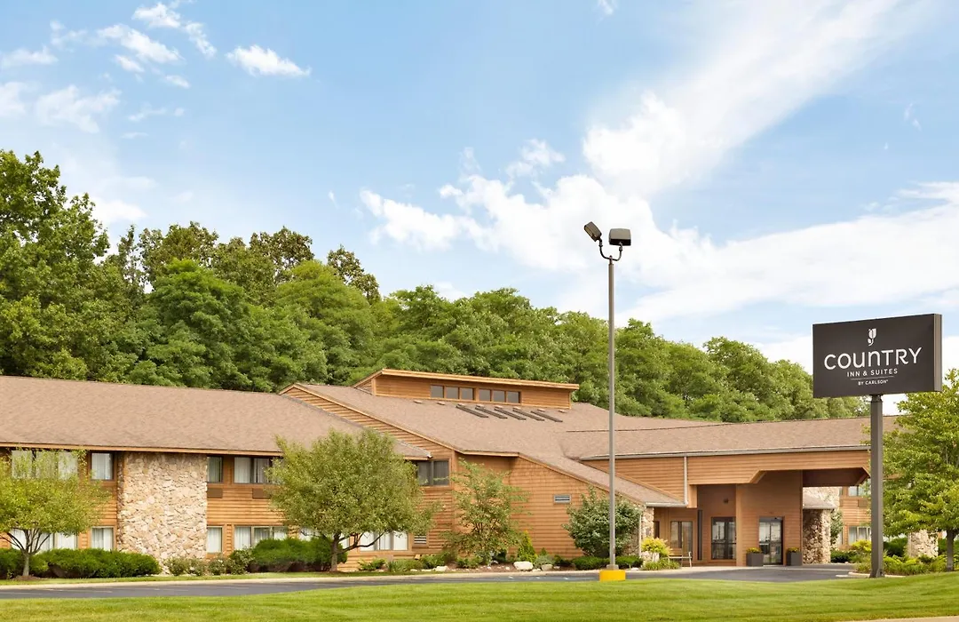 Country Inn & Suites By Radisson, Mishawaka, In-1