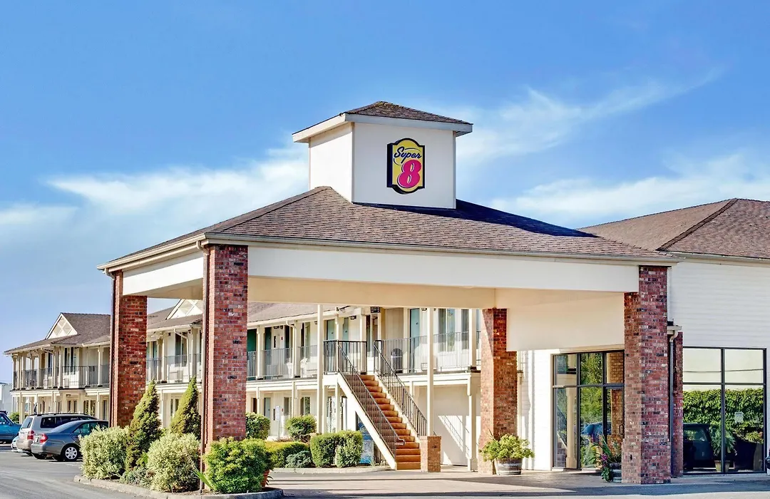 Super 8 Creswell/South Eugene-1