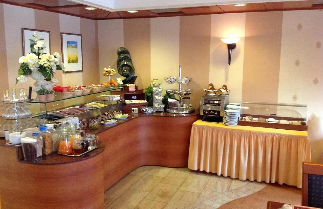 Suydersee Hotel-1