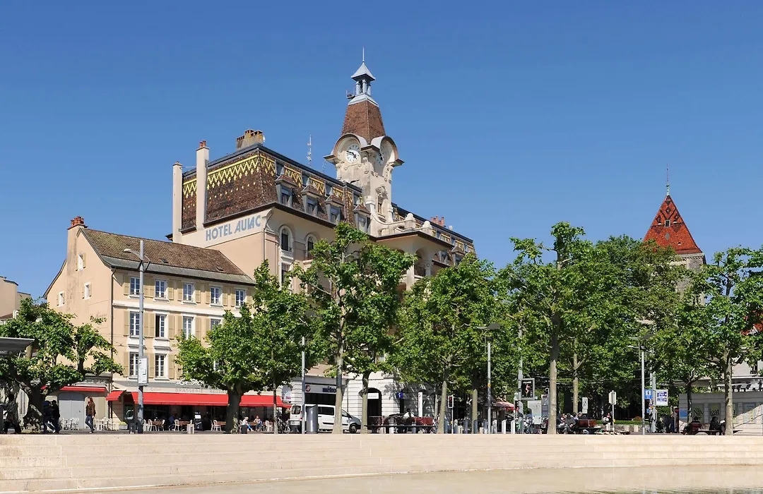Hotel Aulac-1