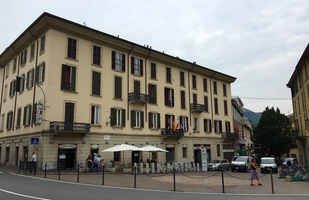 Hotel Moderno-1