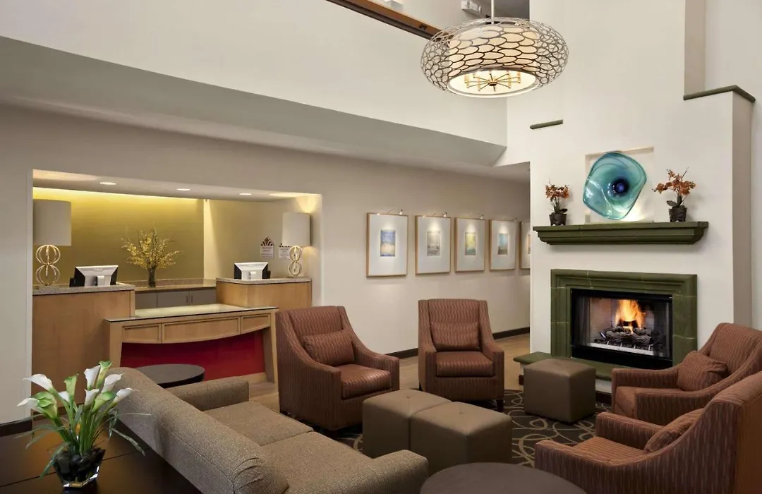 Hawthorn Suites By Wyndham Overland Park-1