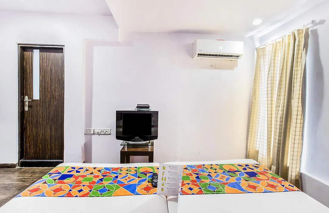 Fabhotel Savoy Suites Mumbai Airport-1