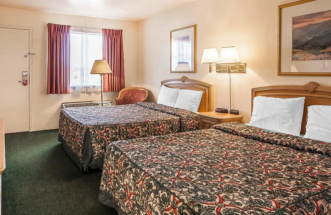 Econo Lodge Ashland-1