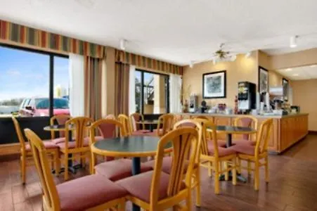 Super 8 By Wyndham Oxford-1