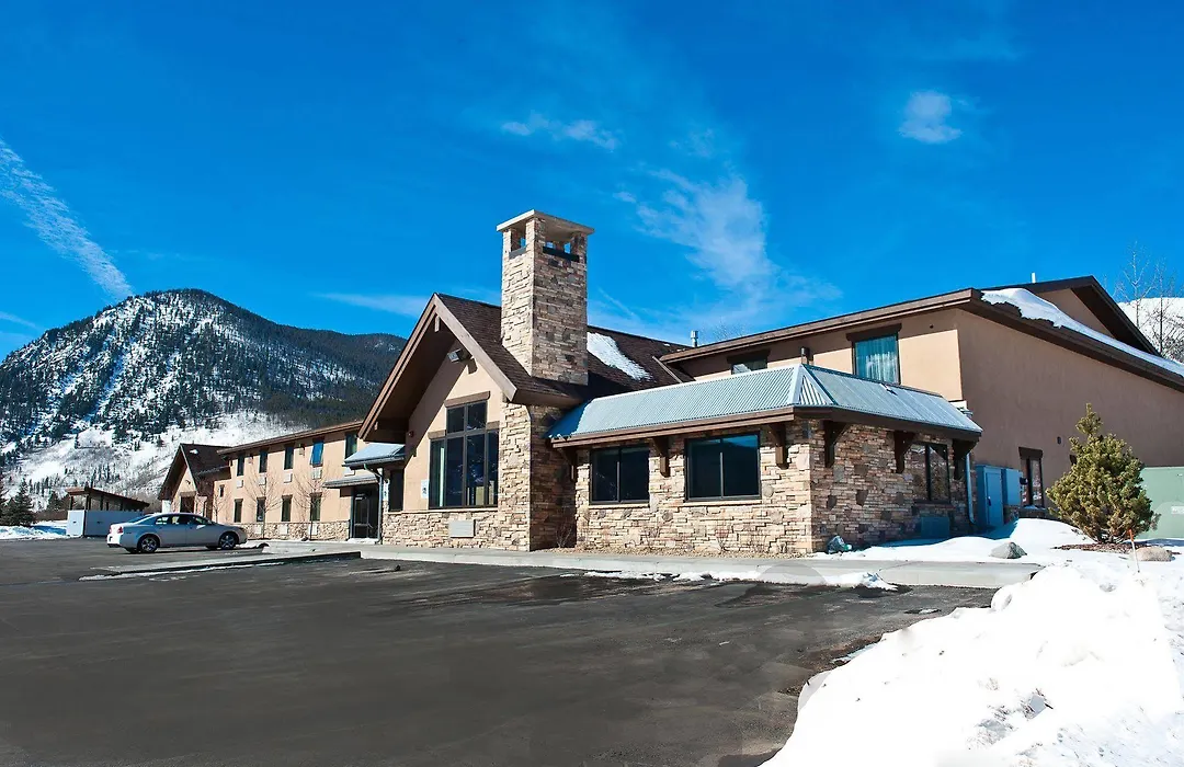 Alpine Inn-1