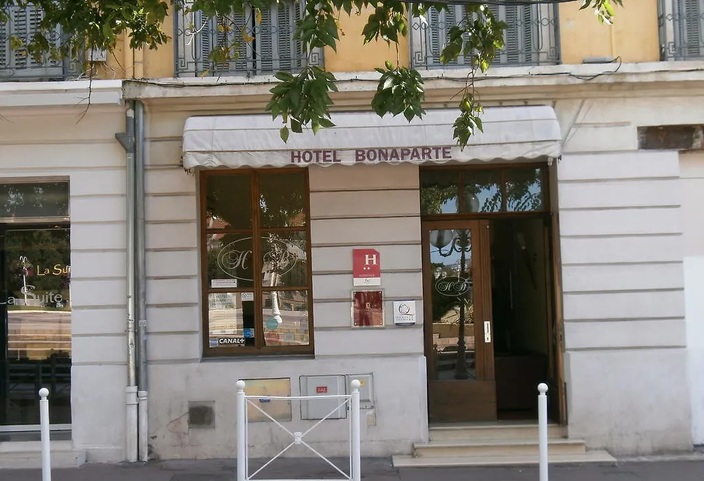 Hotel Bonaparte-1