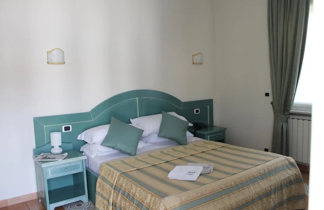 Hotel Riviera Varazze-1