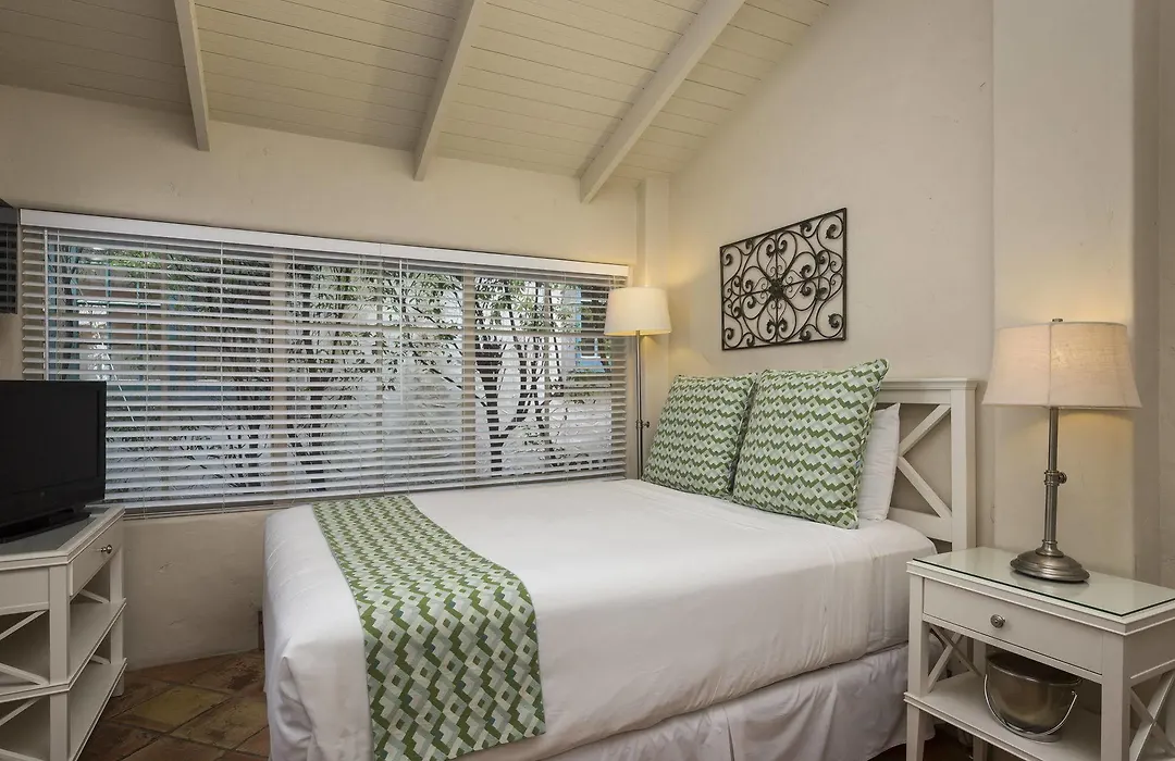 Monte Verde Inn-1