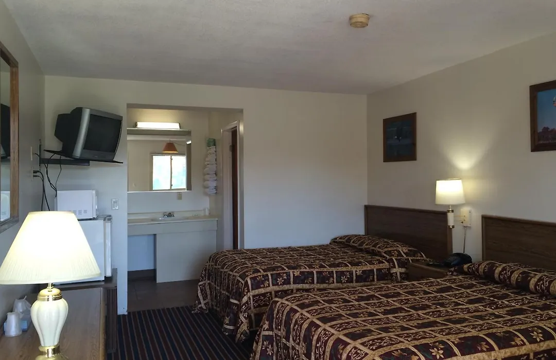 Port Lodge Motel-1