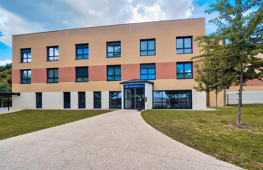 Zenitude Hôtel-Résidences Magny-les-Hameaux-1