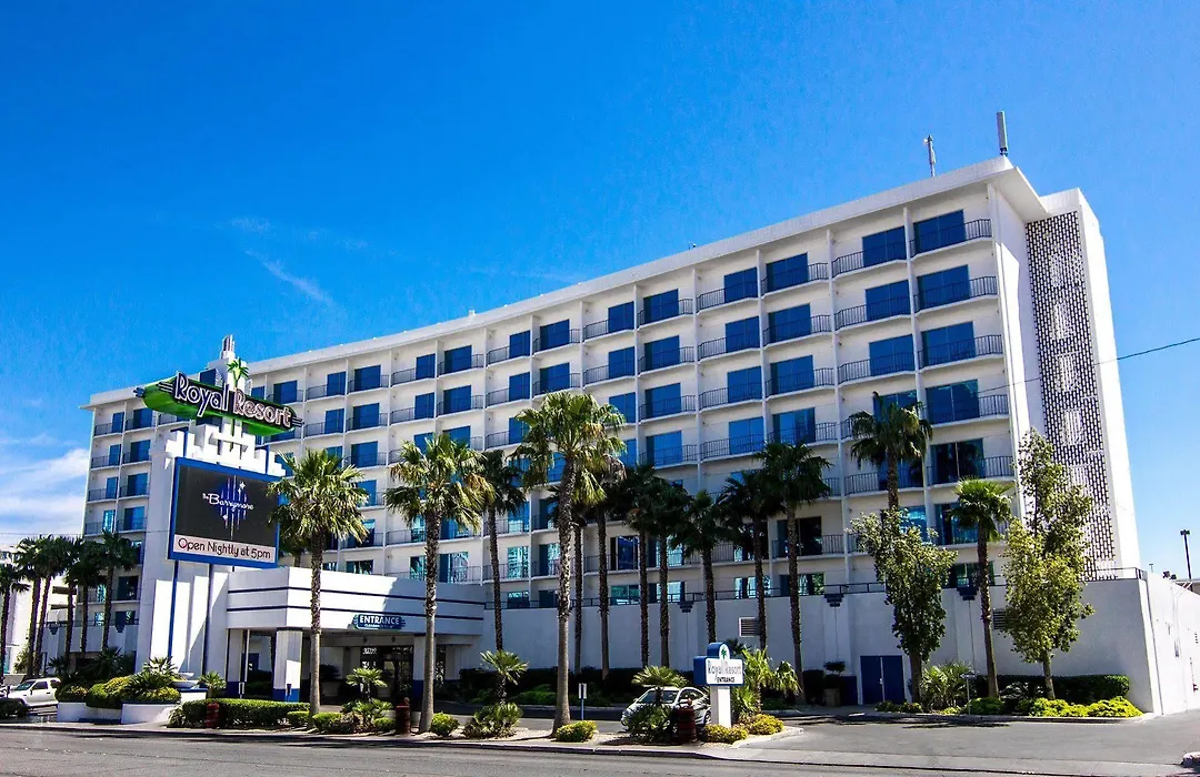 Royal Resort-1