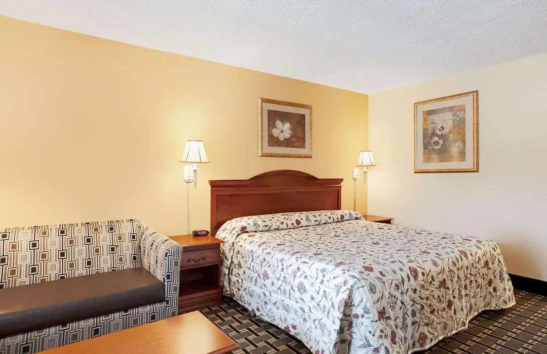 Knights Inn Mount Laurel-1