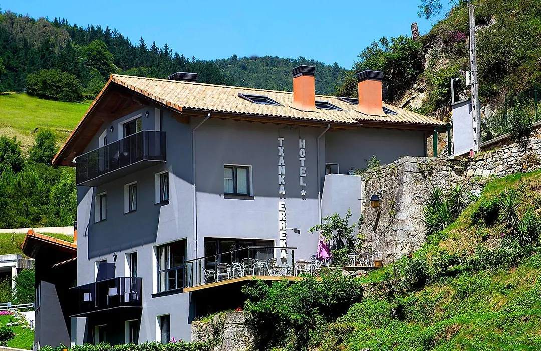Hotel Boutique Txanka Erreka Parking Incluido-1