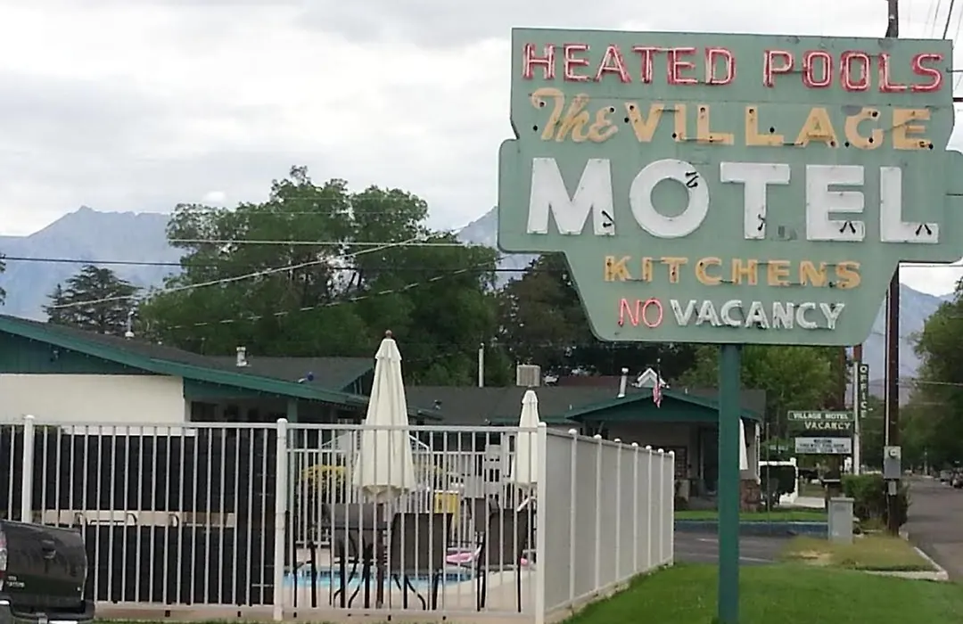 Bishop Village Motel-1