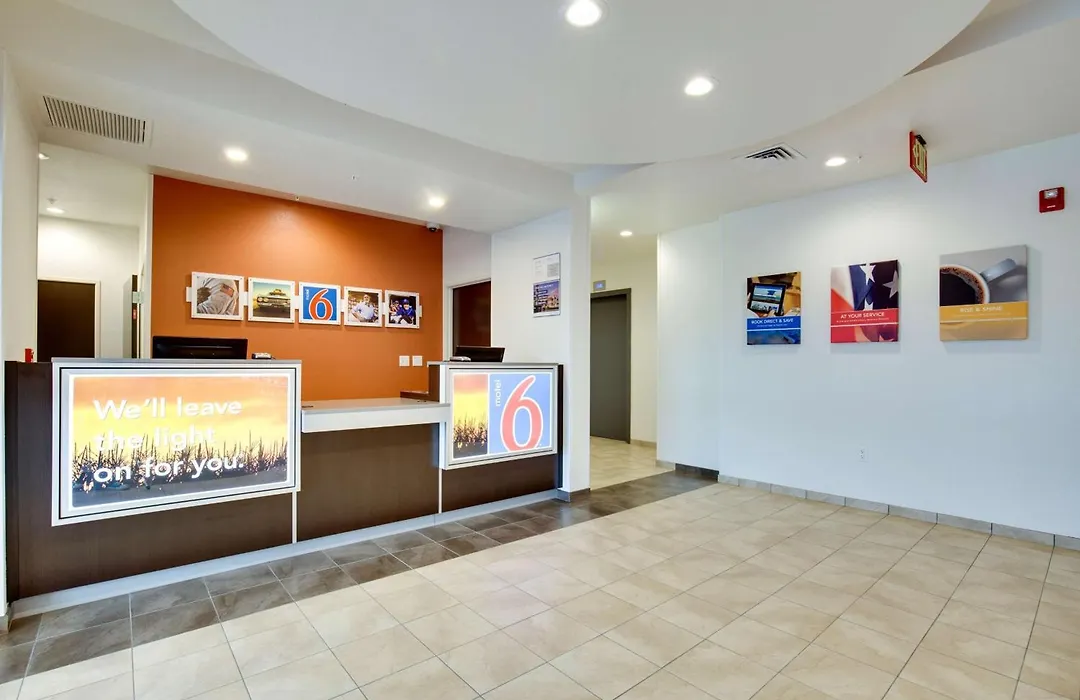 Motel 6 Poplar Bluff, Mo-1