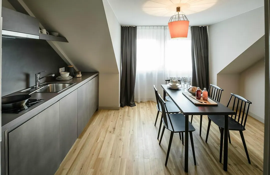 Bold Hotel Frankfurt Messe-1