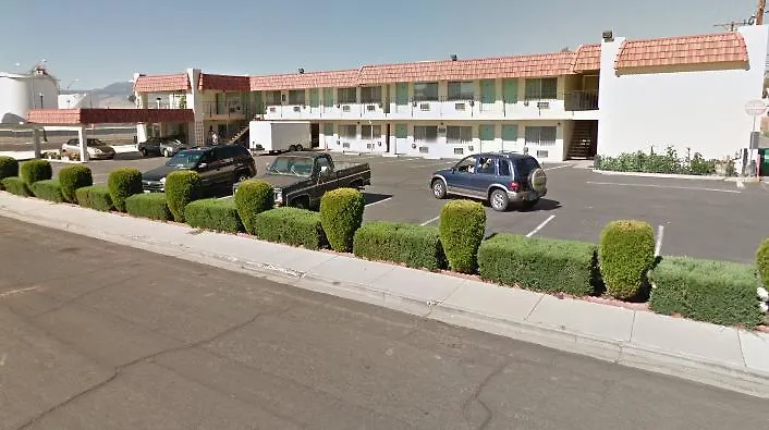Sunrise Motel-1