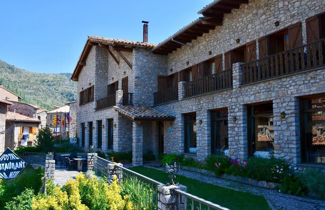Hostal La Neu-1