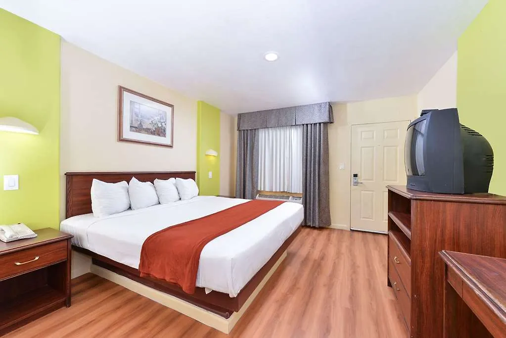 Rodeway Inn Modesto-1