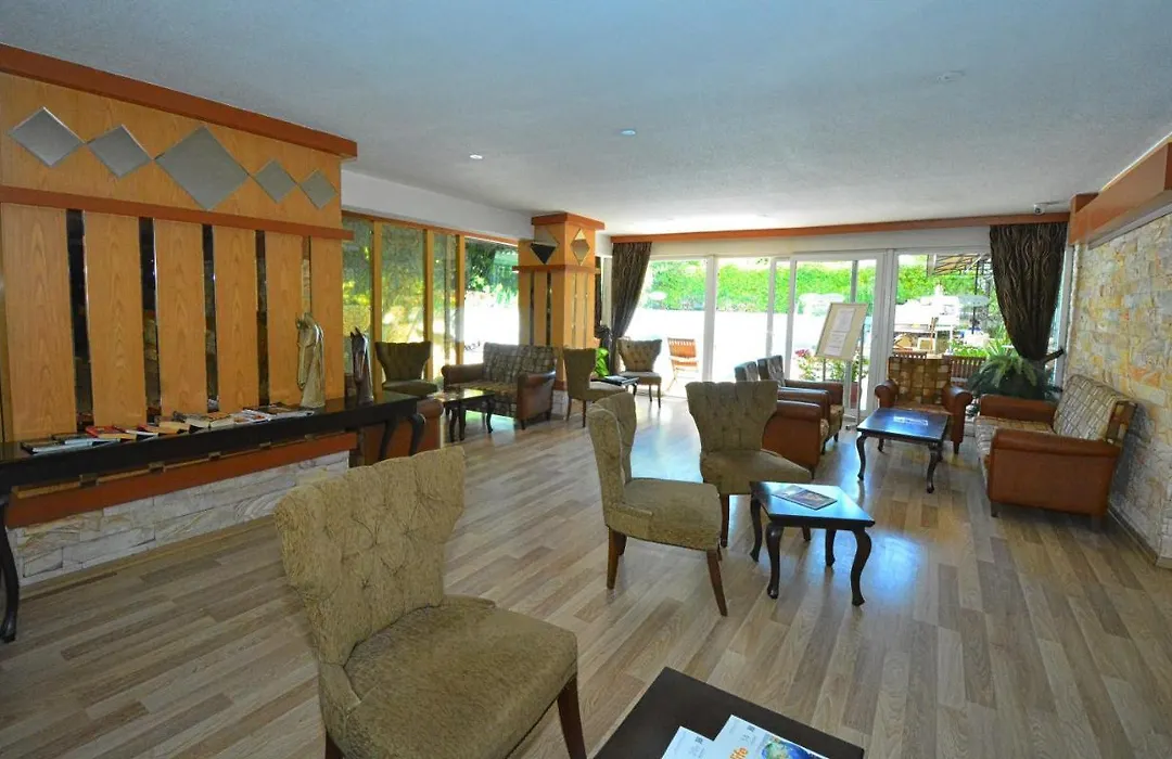 Bulvar Hotel-1