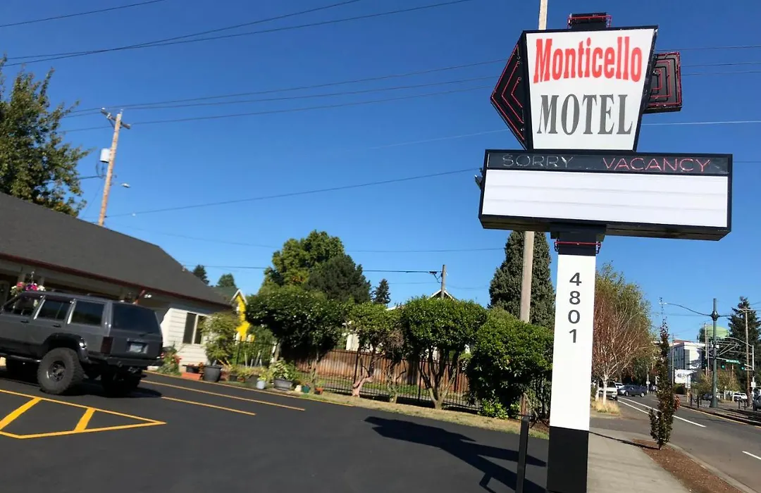 Monticello Motel-1