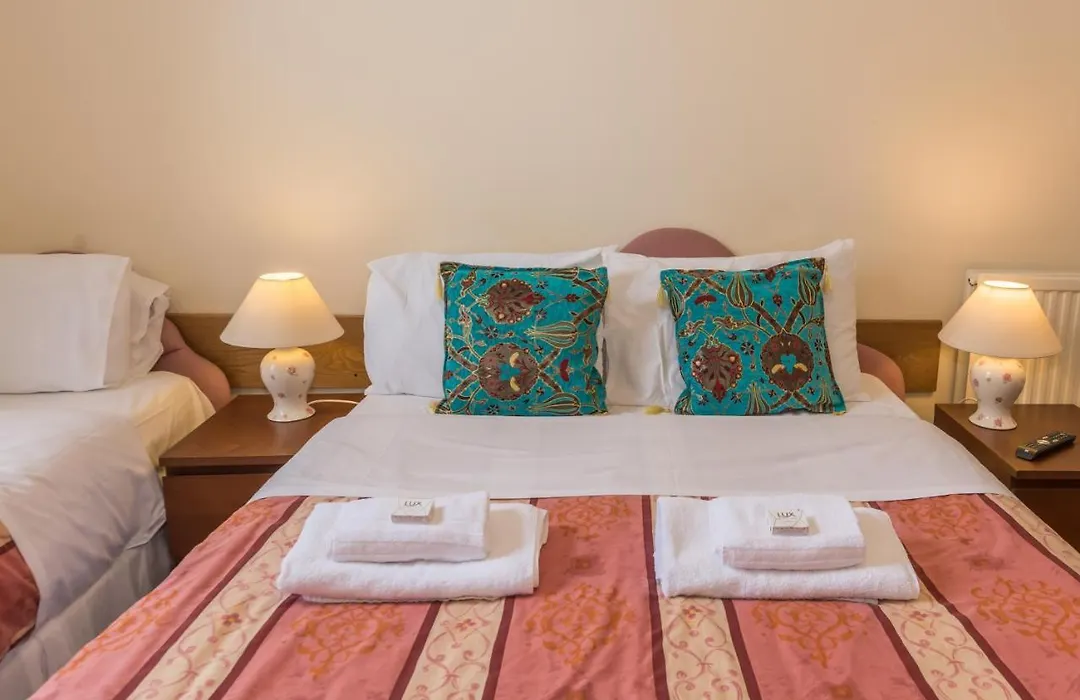 Menzies Guest House-1